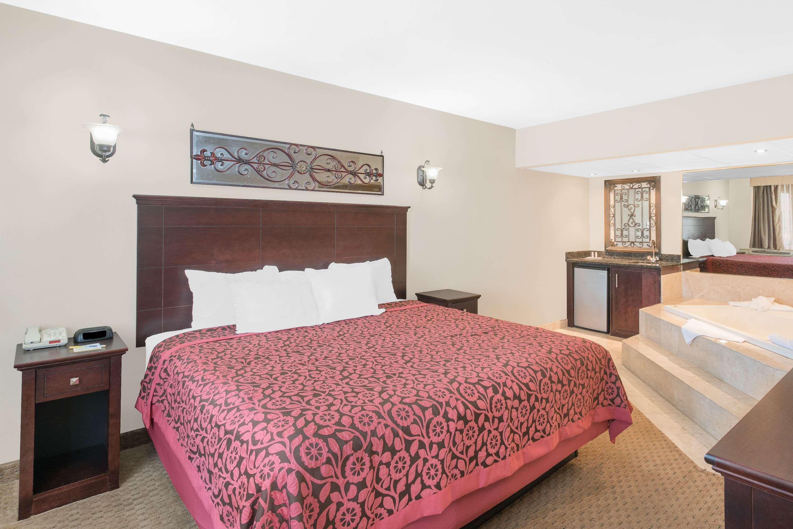 Days Inn By Wyndham Springfield/Phil.Intl Airport Εξωτερικό φωτογραφία