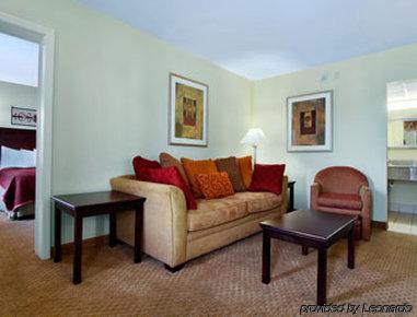 Days Inn By Wyndham Springfield/Phil.Intl Airport Δωμάτιο φωτογραφία